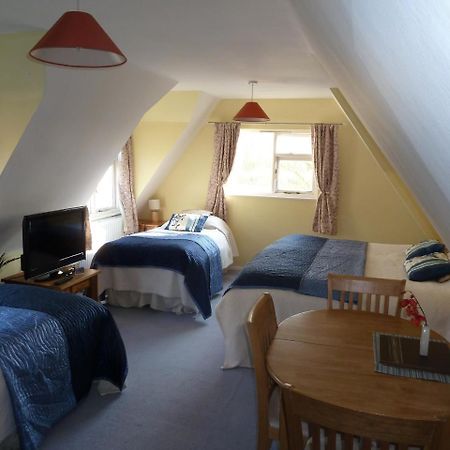 The Willows Guest House Takeley Exterior foto